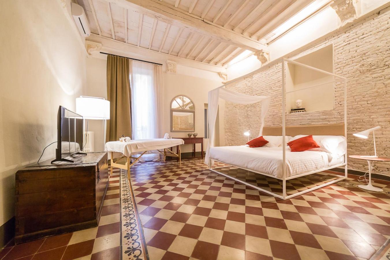 Casatorre Dei Leoni Dimora Storica Bed & Breakfast Siena Rom bilde